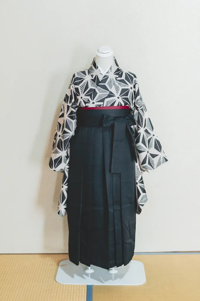 袴（140 cm） 衣装 1